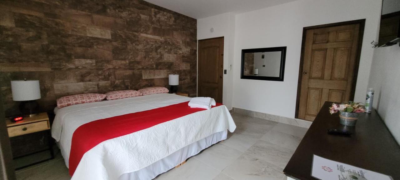 Dona Adelina House Aparthotel Ciudad Valles Kültér fotó